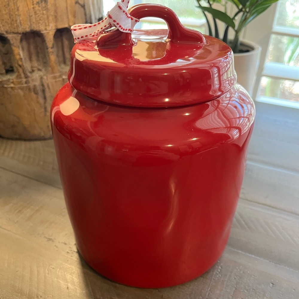 Rae Dunn Red North Pole Canister or Cookie Jar with Lid - Picture 4 of 8
